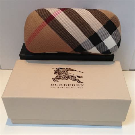 burberry sunglasses case amazon|Burberry sunglasses case women.